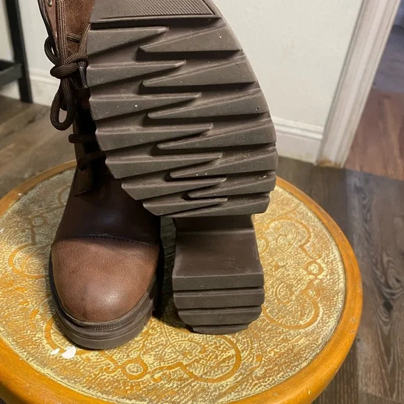 NON STOP BOOTS SIZE 25 EN USA Size 8 Womens - Picture 9 of 9